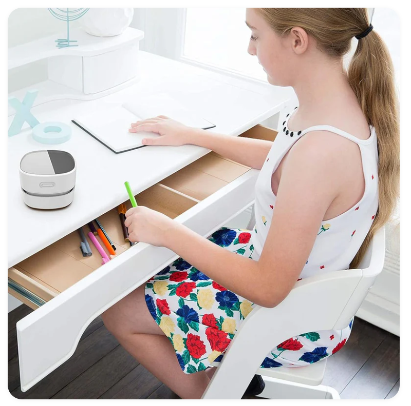 Mini Desktop Vacuum - Say Goodbye to Dust & Crumbs!